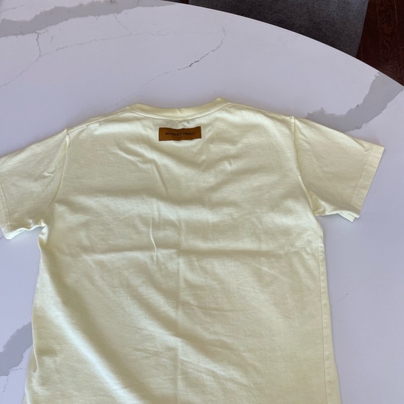 Authentic Louis Vuitton “Inside Out” - yellow men’s Cotton T-shirt - Picture 5 of 12